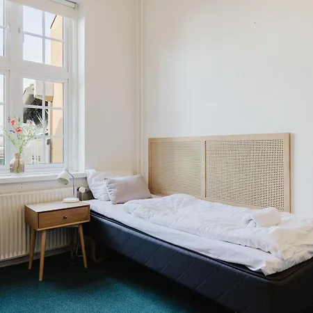 Hotel Nomad -
