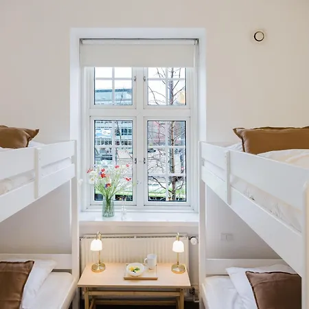 Hotel Nomad -