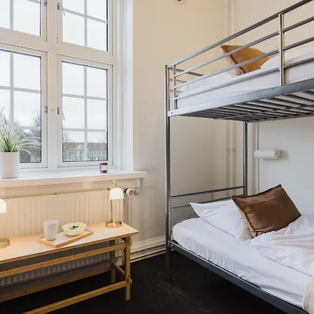 Hotel Nomad -